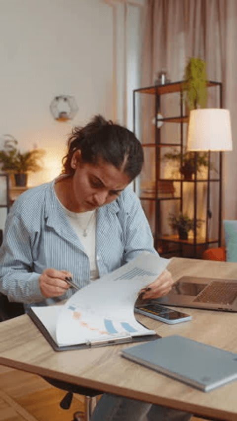 Accounting services in Jaipur team working on GST and bookkeeping